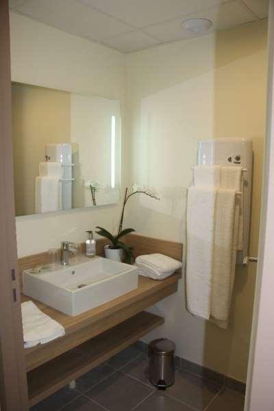 Brit Hotel Montargis Mormant-sur-Vernisson 客房 照片